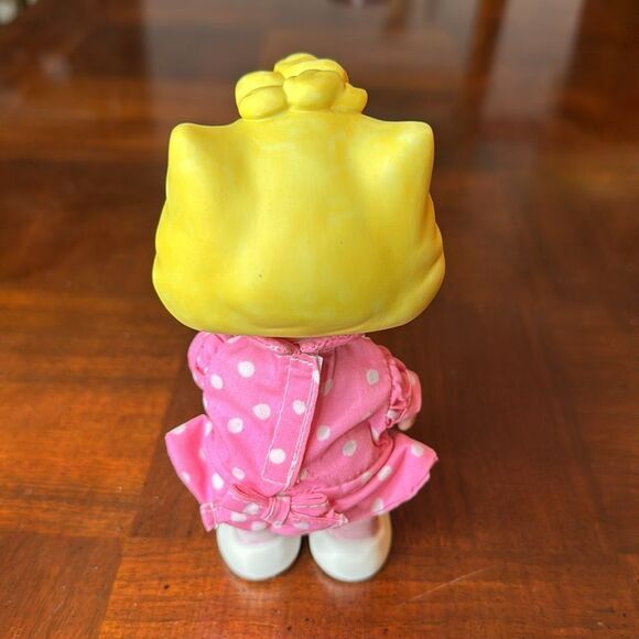 Vintage 2000 Peanuts Sally Jointed Figurine with Box Limited Edition - Picture 6 of 10